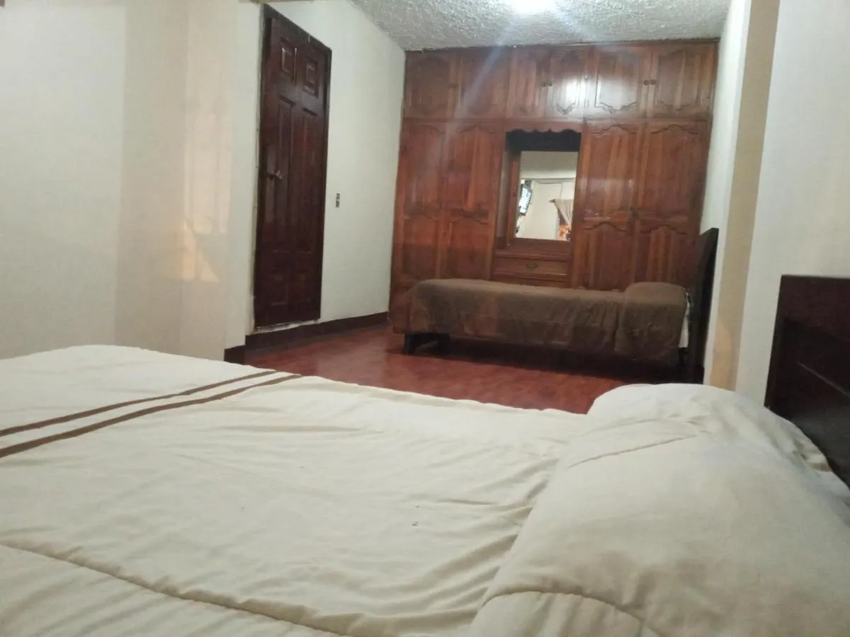 Guest house Hostal Rest House Cuenca